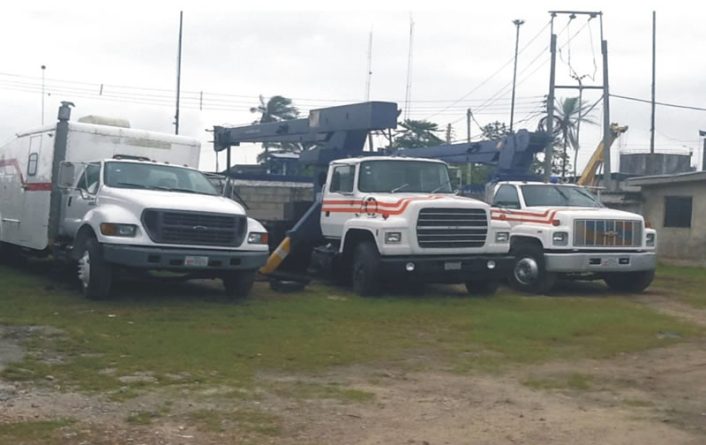 ZIL CUSTOMISED WIRELINE TRUCK AND 2 CRANE TRUCKS